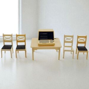 Renwal Table Set with Chairs Bonus Computer Dollhouse Furniture